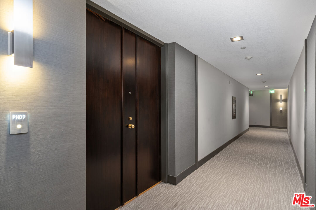 200 N Swall Dr Unit: 9