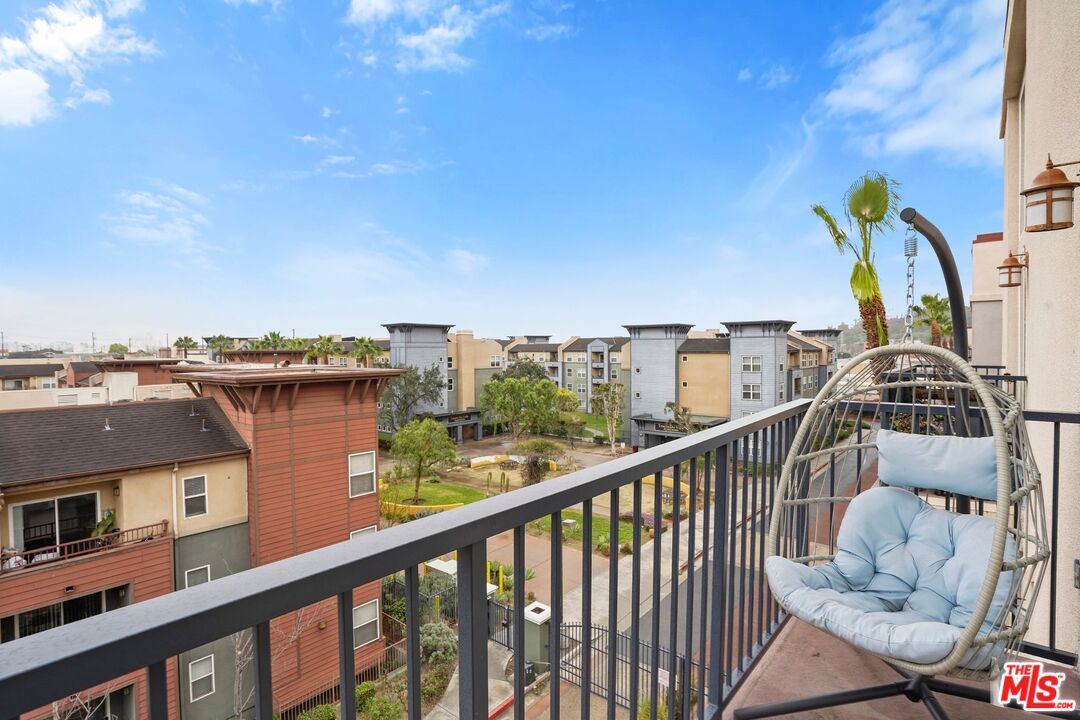 360 W Avenue 26 Unit: 418