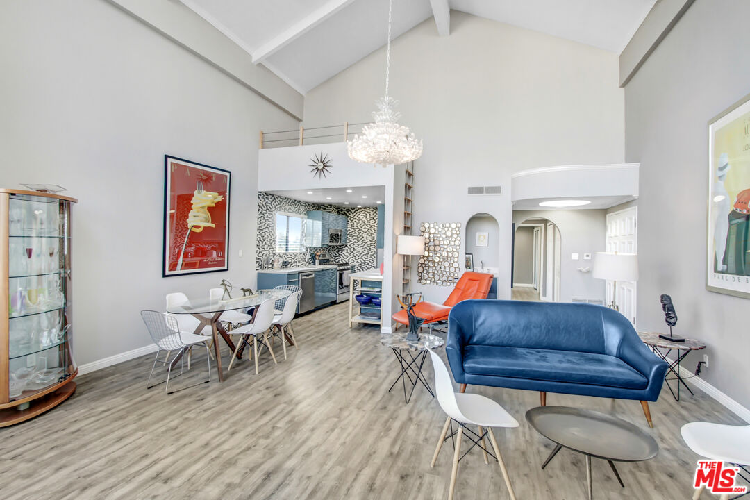 831 S Gretna Green Way Unit: 302