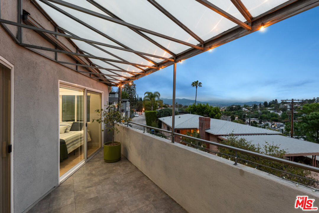 2251 Lyric Ave
