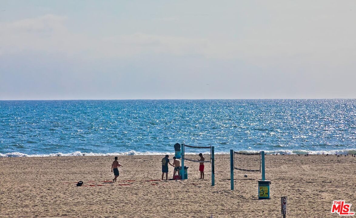 22 Navy St Unit: 206