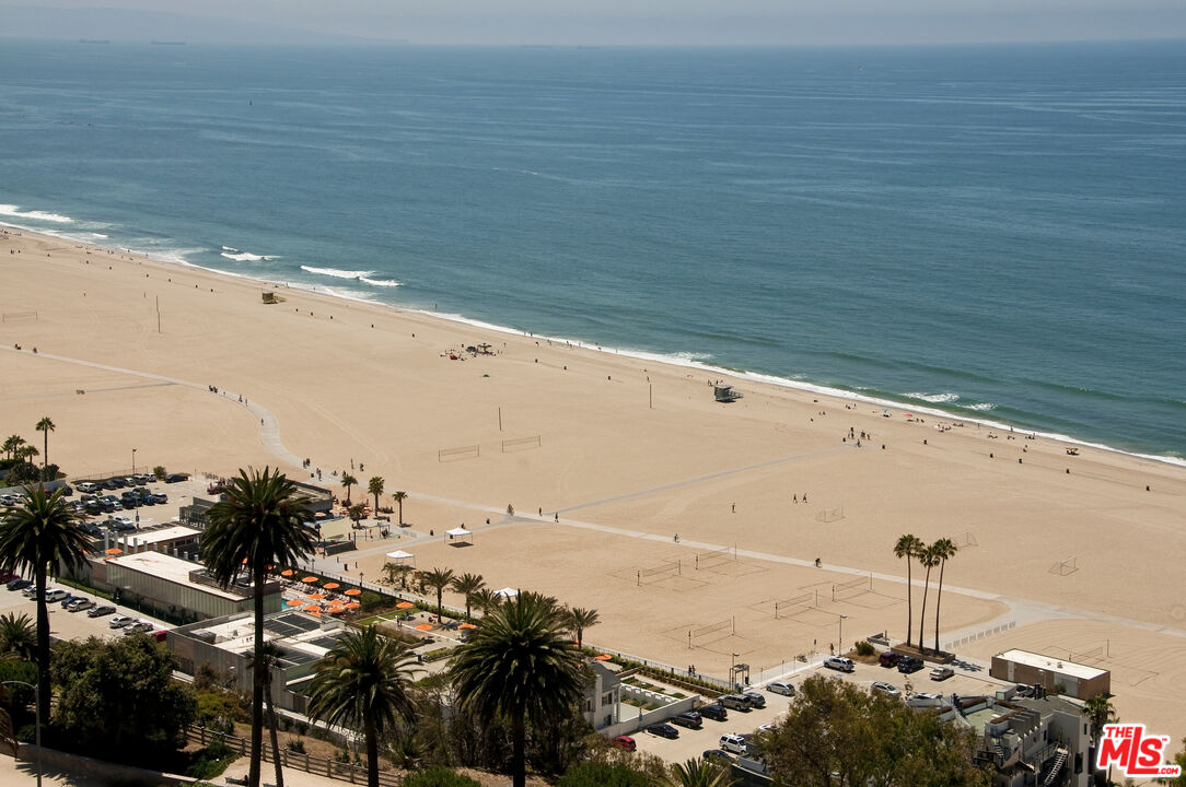 201 Ocean Ave Unit: 1604P