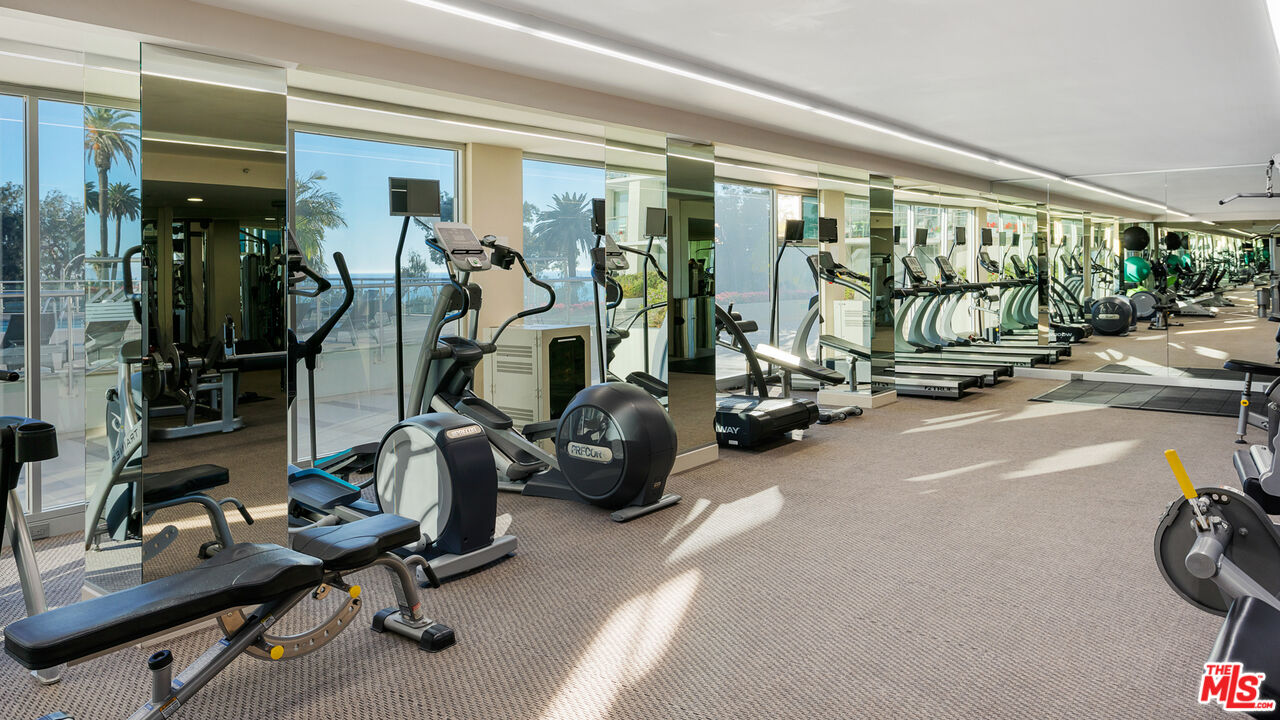 201 Ocean Ave Unit: 1604P