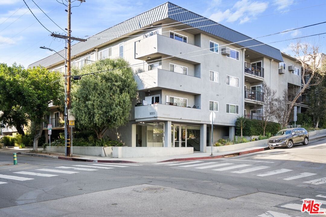 9005 Cynthia St Unit: 217