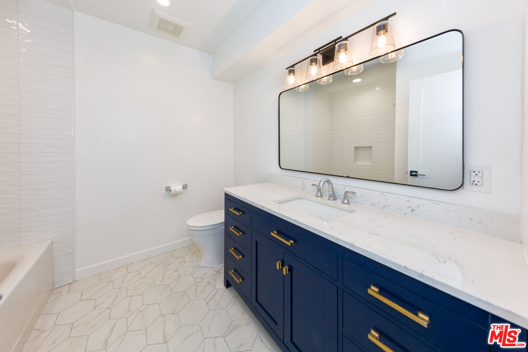 13307 Westcove Dr