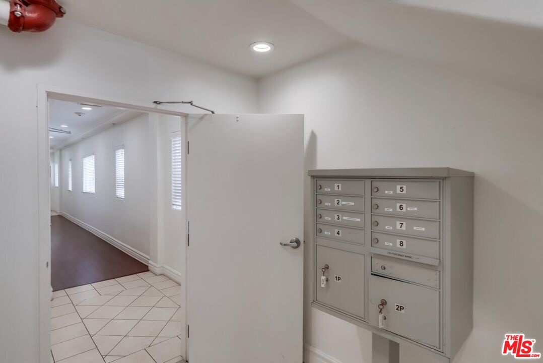 8610 Chalmers Dr Unit: 105