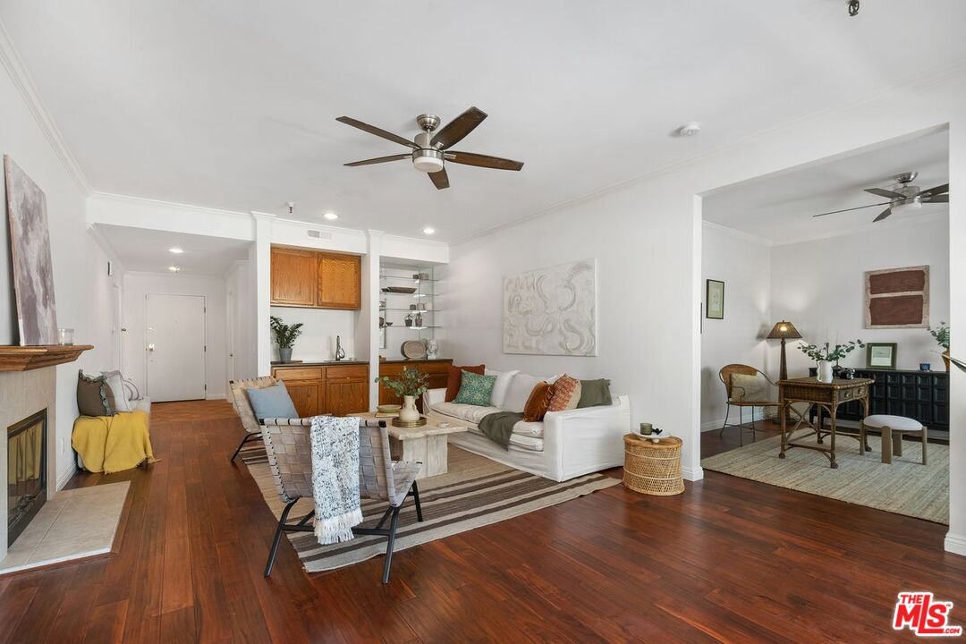 14630 Dickens St Unit: 210