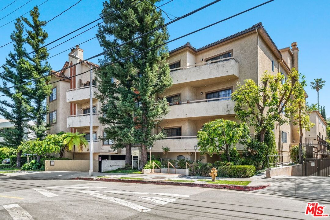 14630 Dickens St Unit: 210