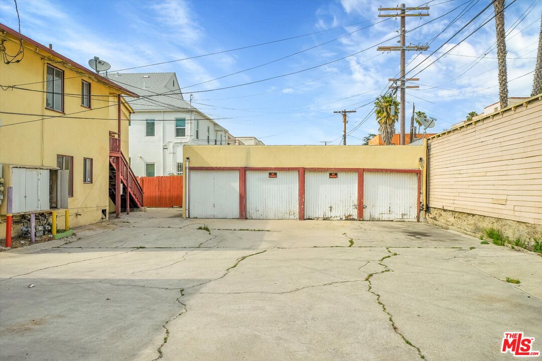 132 S Edgemont St