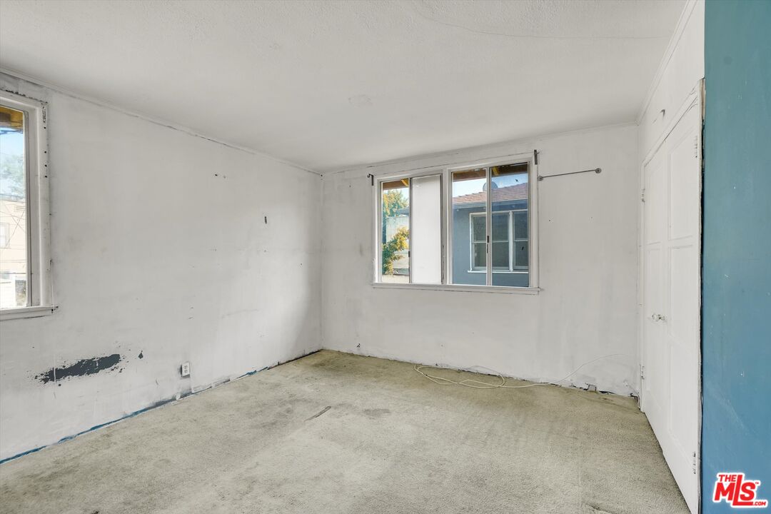 132 S Edgemont St