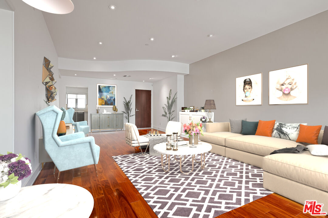 8788 Shoreham Dr Unit: 30