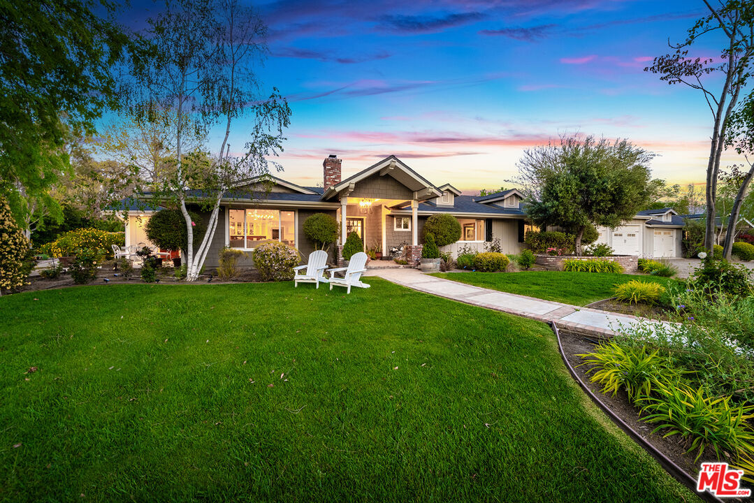 1516 Monarch Dr