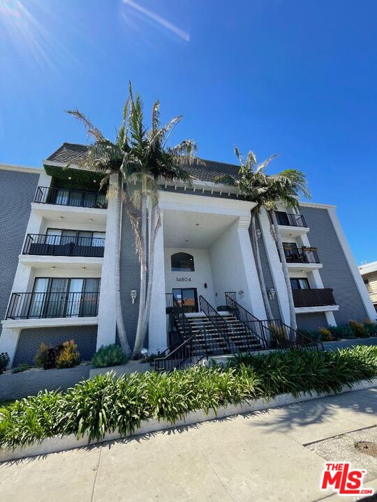 14804 Magnolia Blvd Unit: #12
