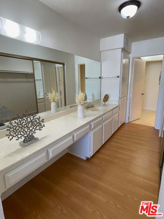 14804 Magnolia Blvd Unit: #12