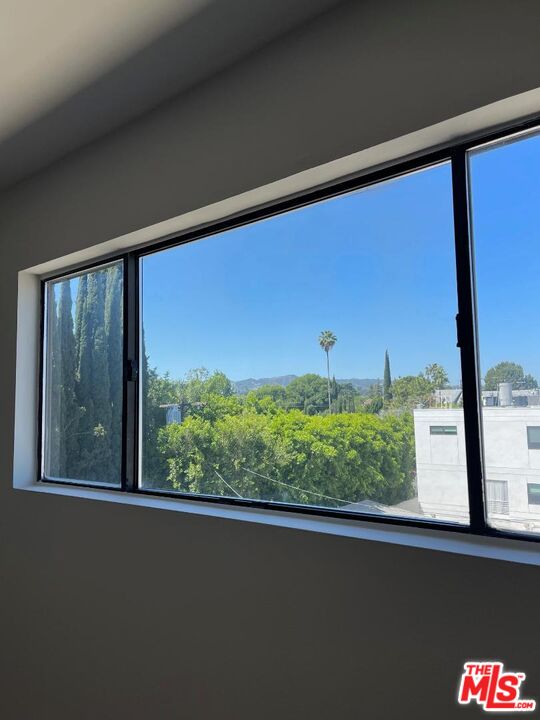 14804 Magnolia Blvd Unit: #12