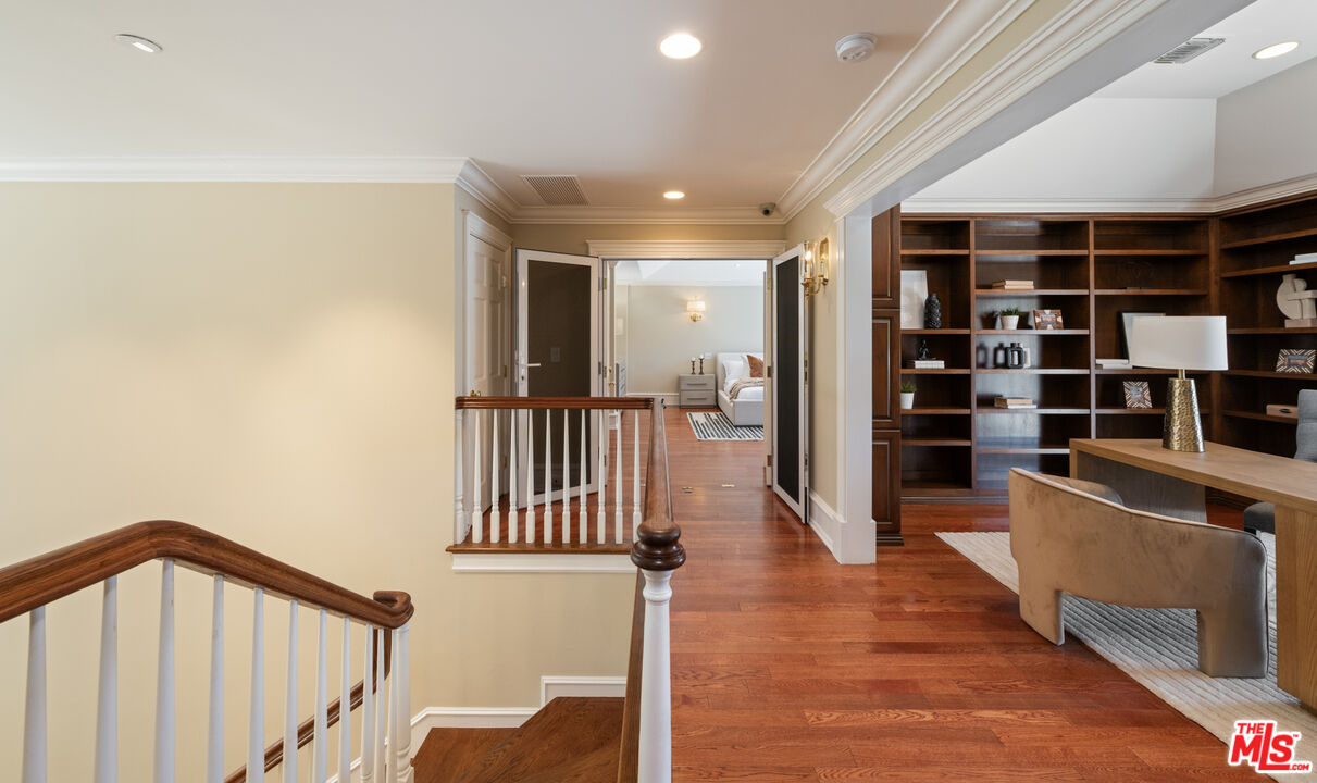 5404 Topeka Dr