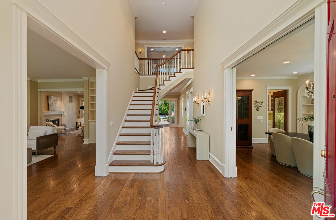 5404 Topeka Dr