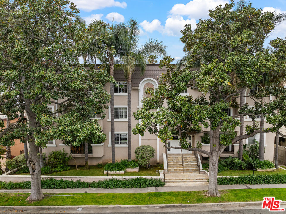 1228 14th St Unit: 201