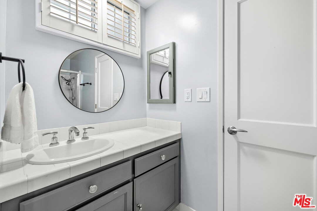 1228 14th St Unit: 201