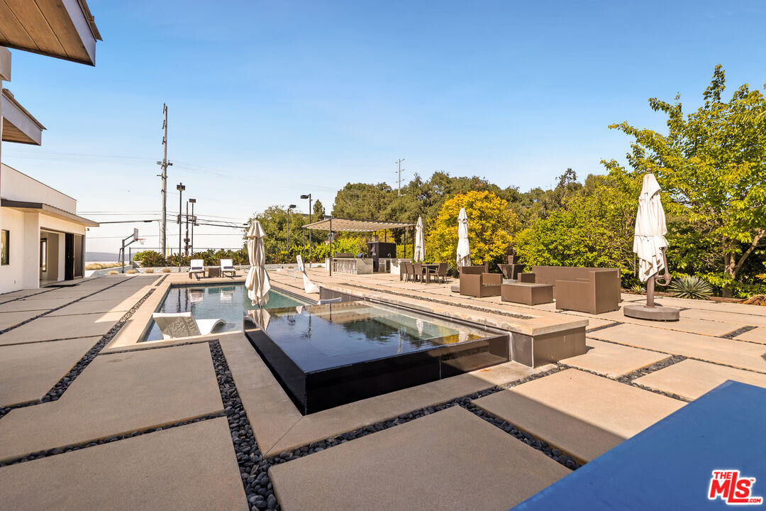 3144 Corda Dr