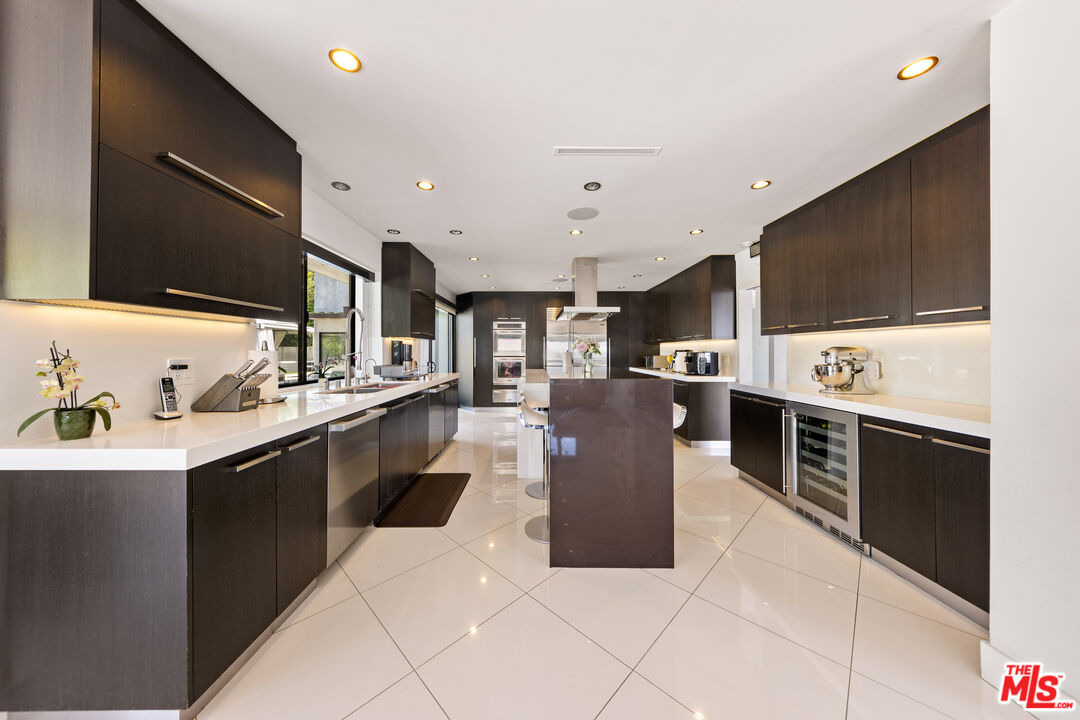 3144 Corda Dr