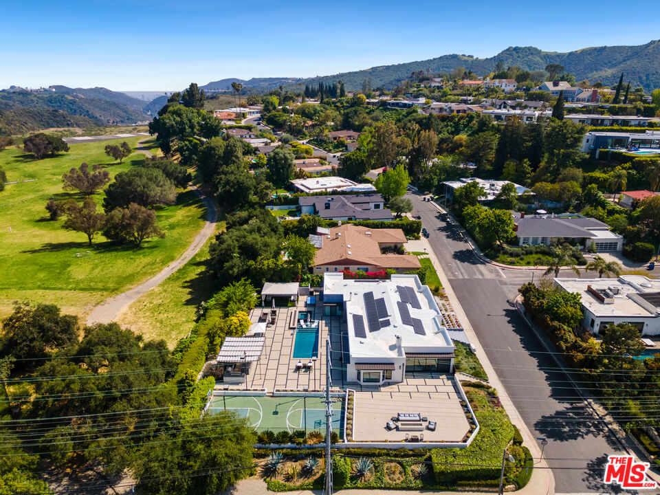 3144 Corda Dr