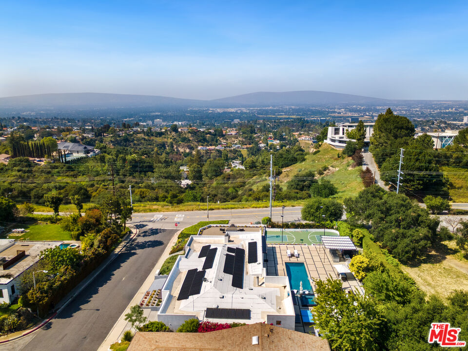 3144 Corda Dr