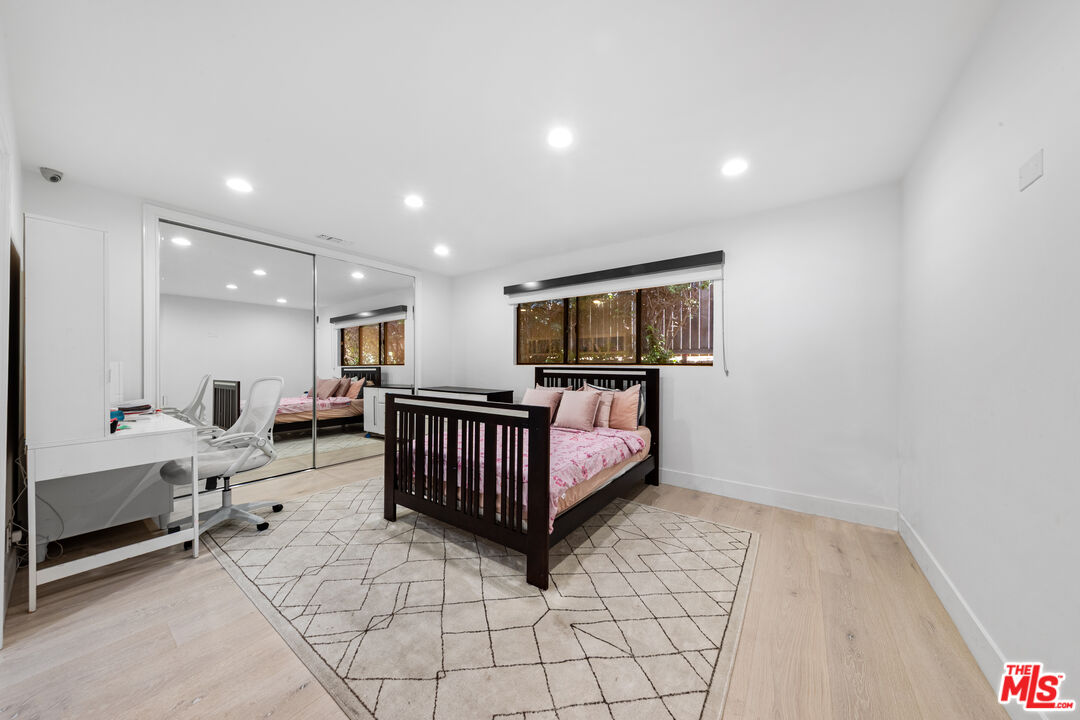 3144 Corda Dr