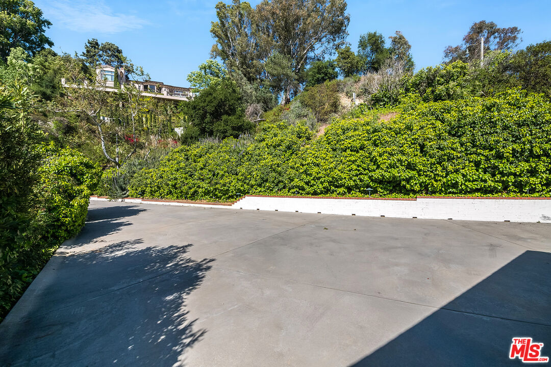 11222 Bellagio Rd