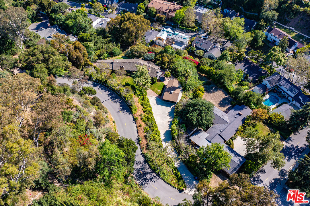 11222 Bellagio Rd