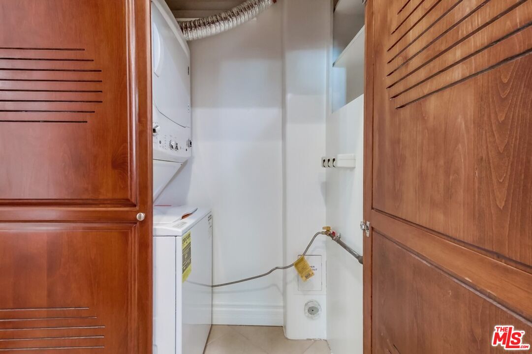 8610 Chalmers Dr Unit: 405