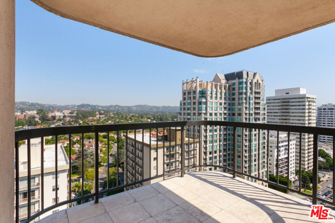 10750 Wilshire Blvd Unit: 1602