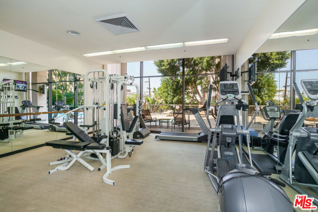 10750 Wilshire Blvd Unit: 1602