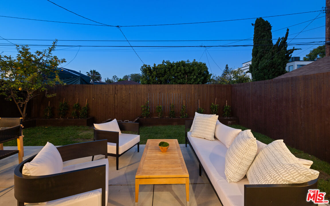 3524 Maplewood Ave