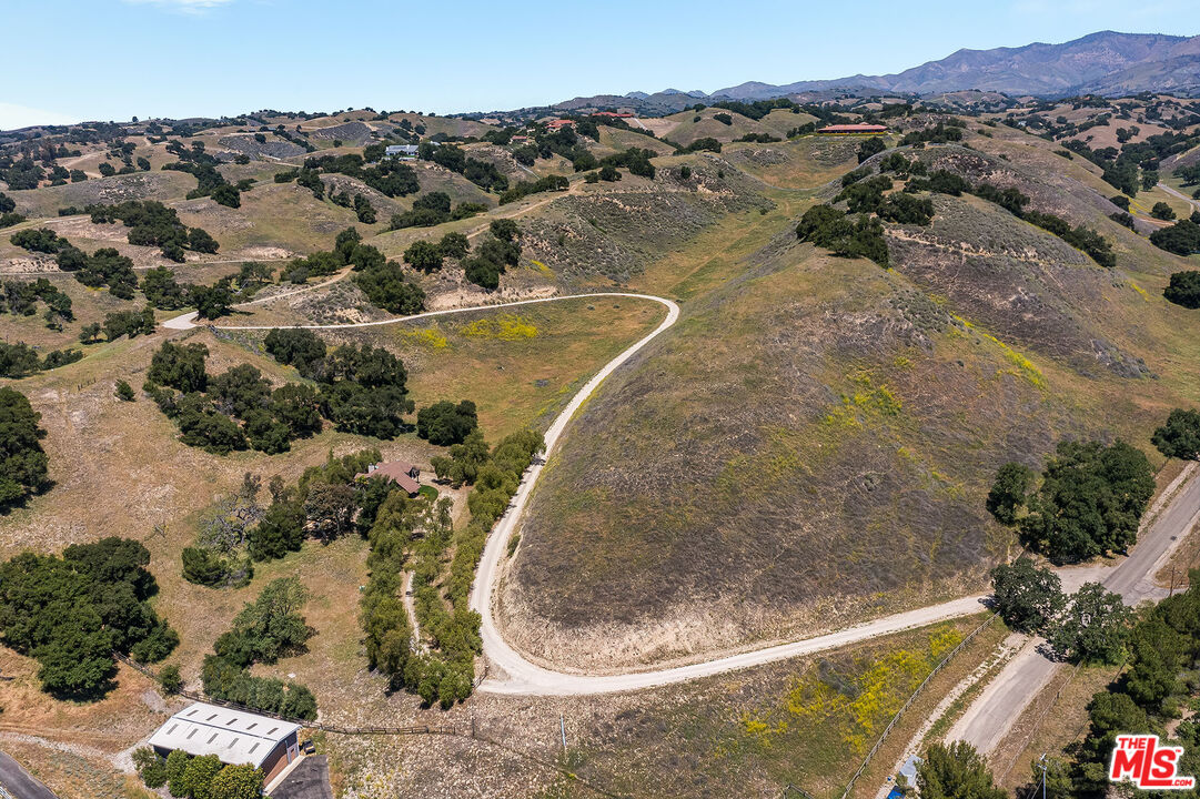 3333 Long Valley Rd
