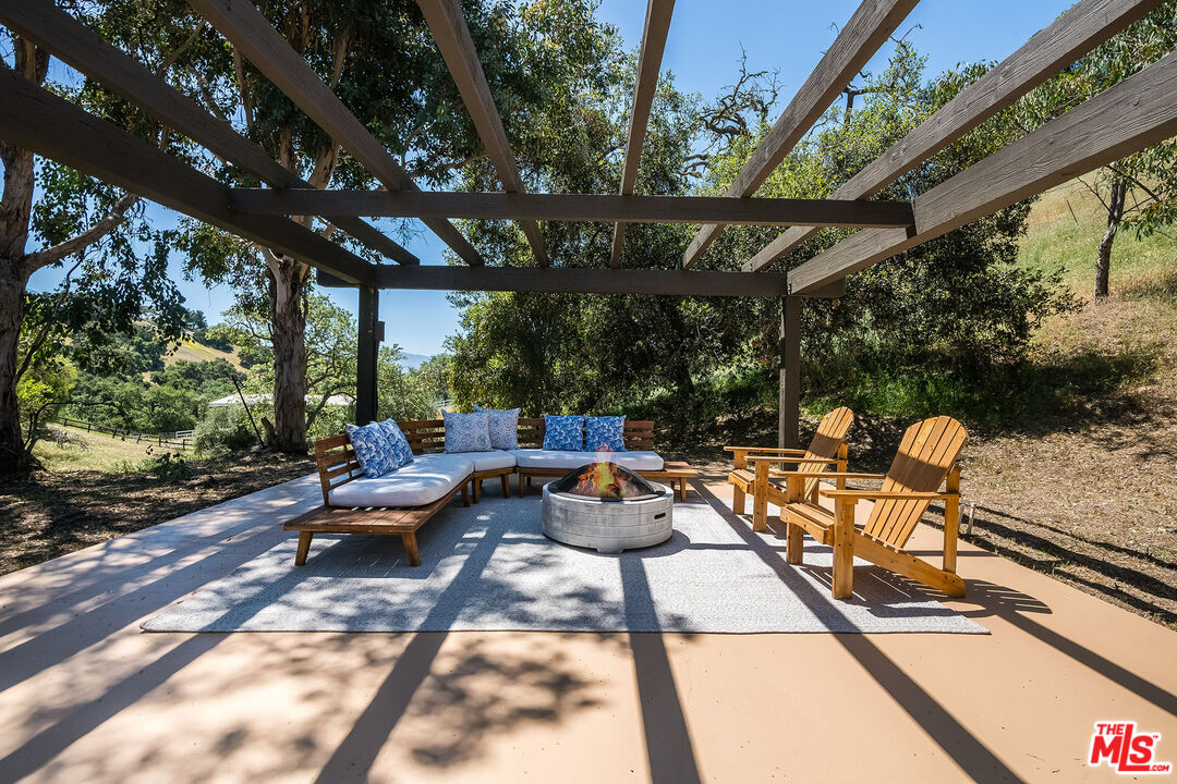 3333 Long Valley Rd