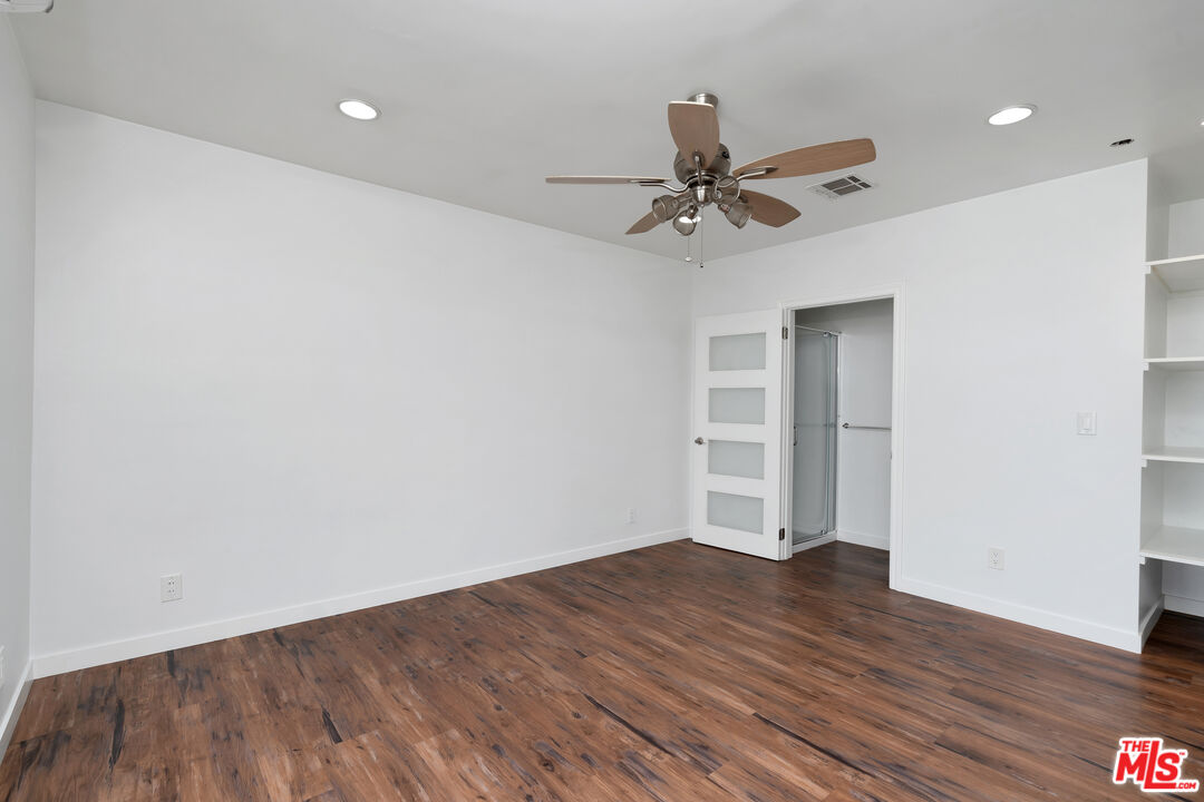 13032 Glamis St