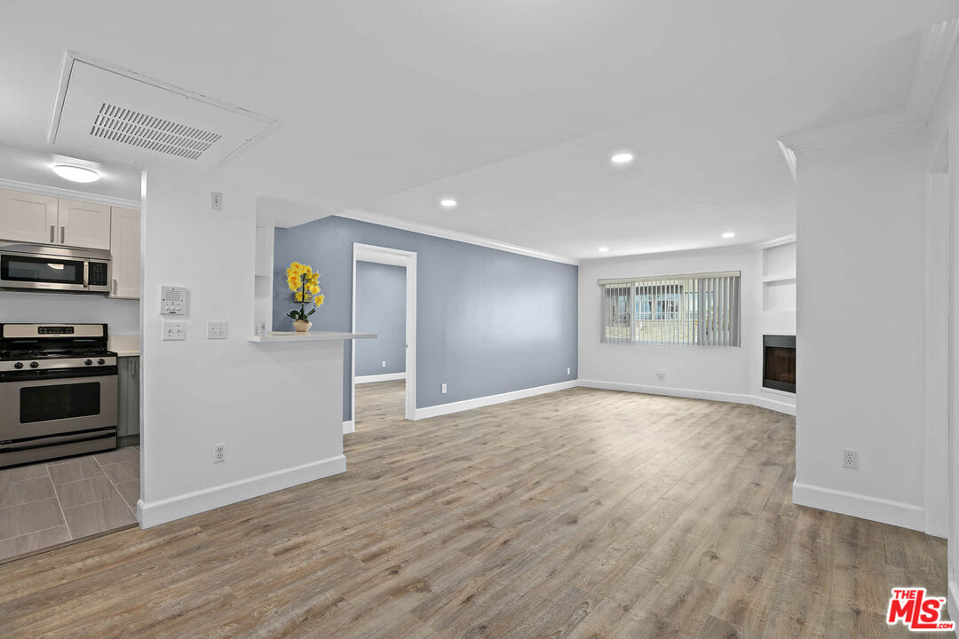 1527 9th St Unit: 202