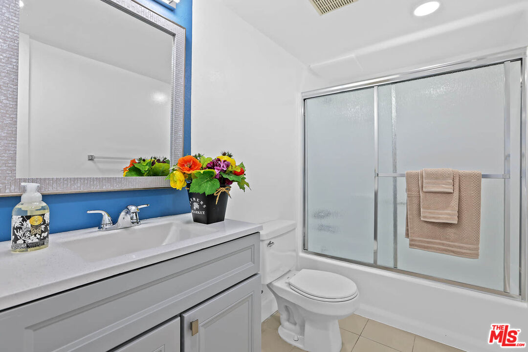 1527 9th St Unit: 202