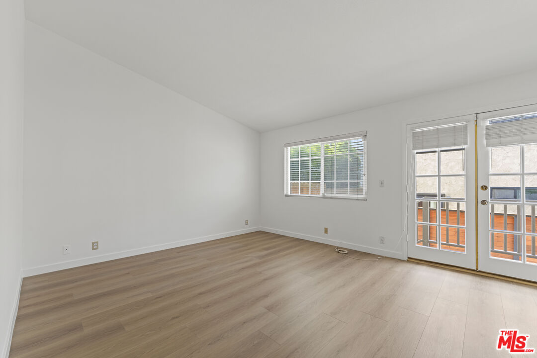 1711 Goodman Ave