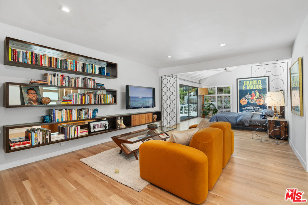 11575 Dona Dorotea Dr