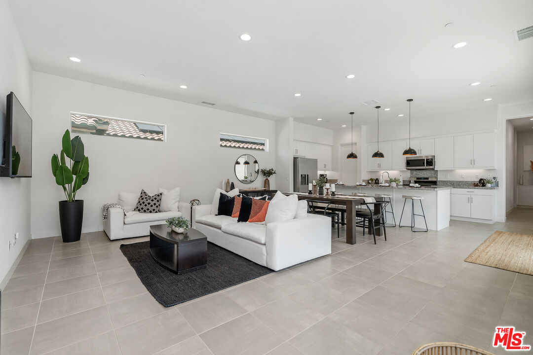 80240 Platinum Way