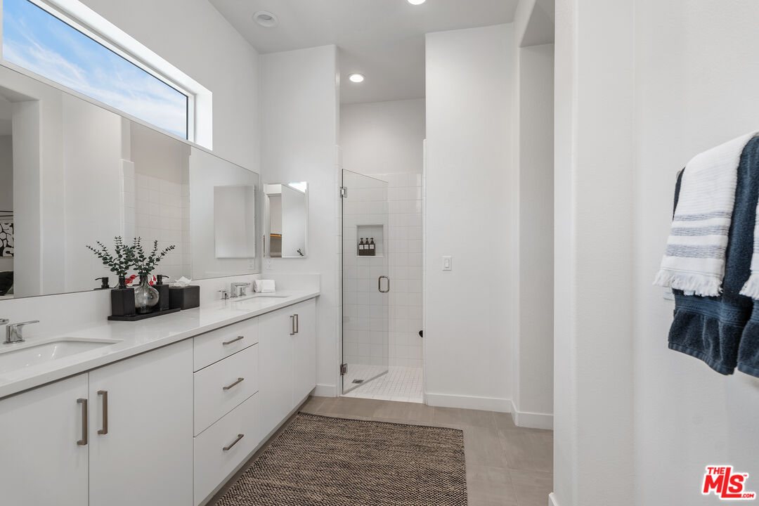80240 Platinum Way