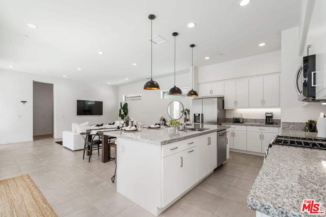 80240 Platinum Way