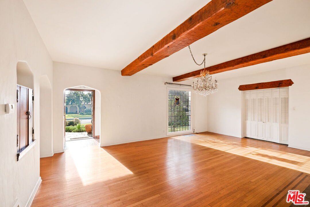 1551 Pasqualito Dr