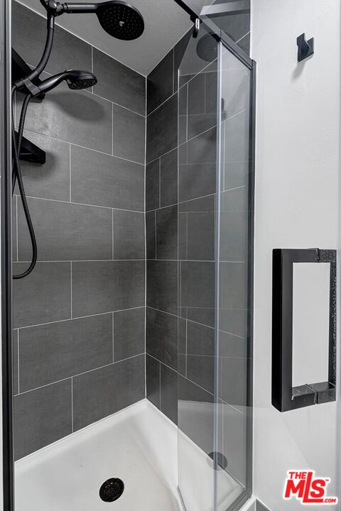 950 N Kings Rd Unit: 139