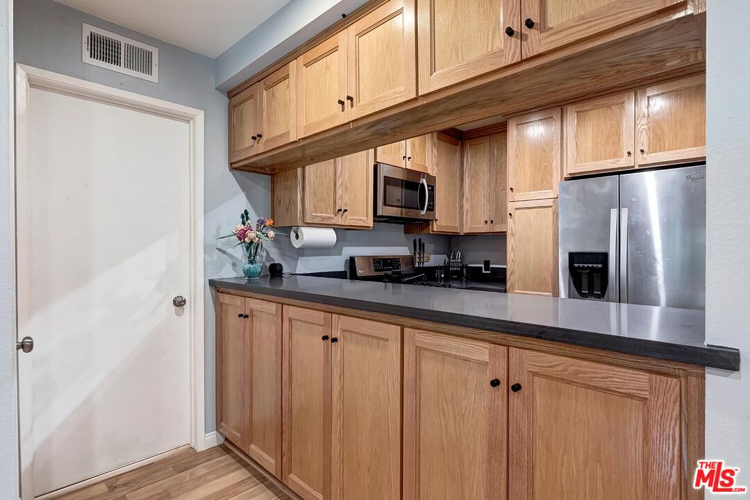 950 N Kings Rd Unit: 139