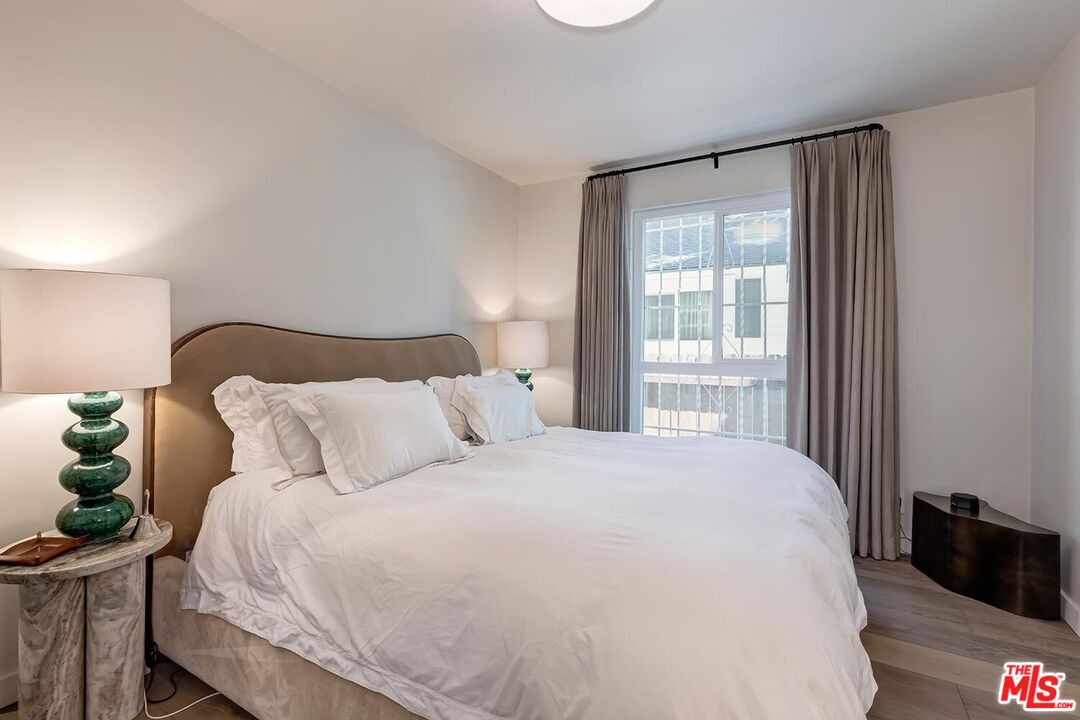 874 Hammond St Unit: 1