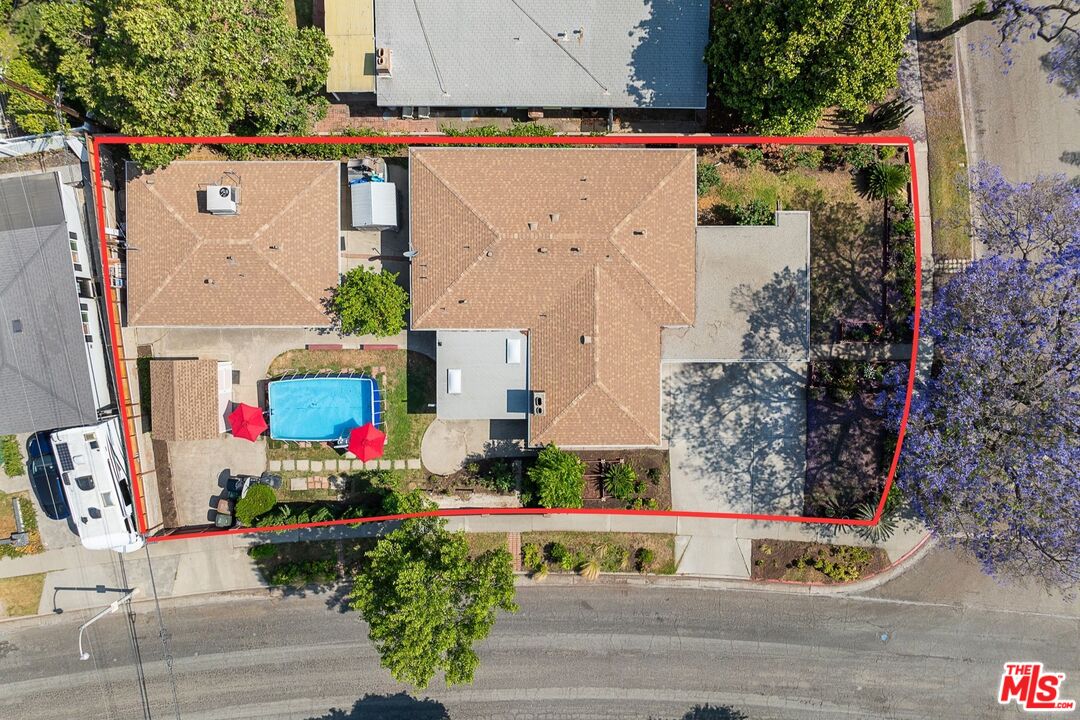 720 Maertin Ln