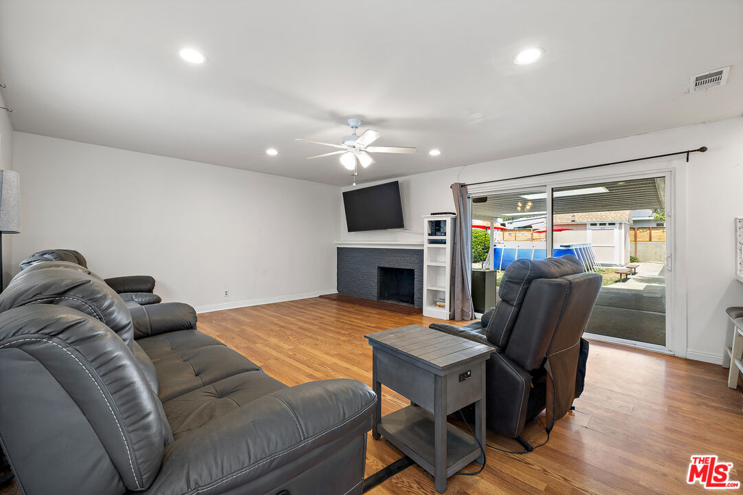 720 Maertin Ln
